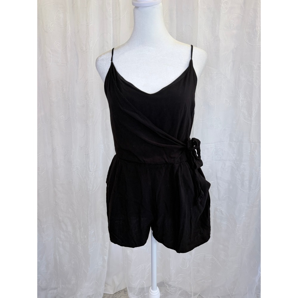 One Clothing Los Angeles Black Wrap Front Romper Side Tie Sleeveless Medium